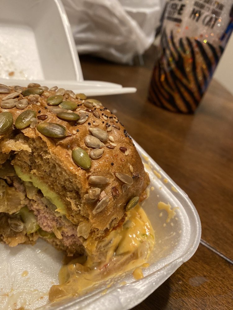 TJ Reed's Better Burgers & Shakes