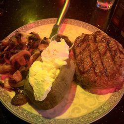 Beijing Bistro - Delicious steak!