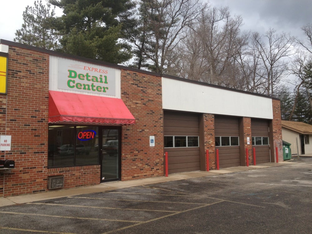 EXPRESS DETAIL CENTER Updated September 2024 707 S Garfield, Traverse City, Michigan Auto