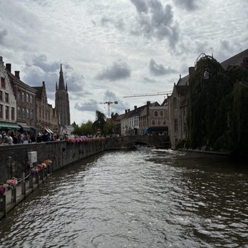 Stad Brugge - Canals - Local Flavor Near Me Stad Brugge - Canals - Local Flavor Near Me
