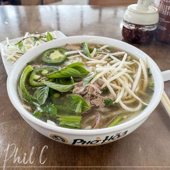 Pho Hoa - No.2 Steak & Brisket Pho (Pho tái chín) with a side of veggies - Vietnamese Near Me - Cypress, California