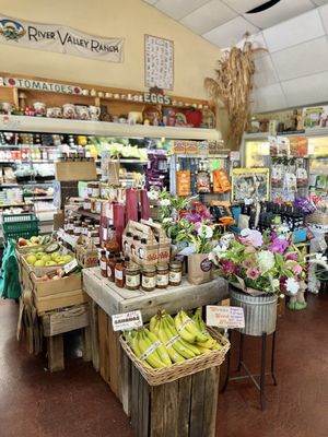 River Valley Ranch & Kitchens by null