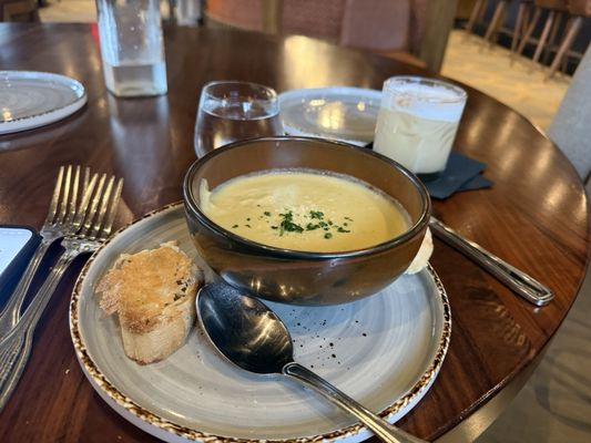 CISCo RESTAURANT + BAR by null