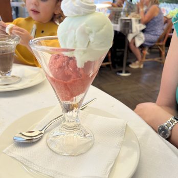 Le Bistro du Port - French Near Me - Honfleur, 14