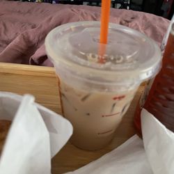 Dunkin' - Latte with oatmeal milk and Splenda.?