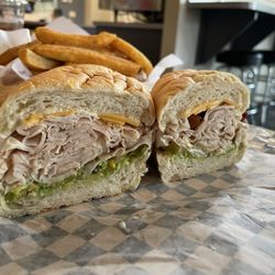Hugo's Deli - Turkey Bacon Avocado (Full)