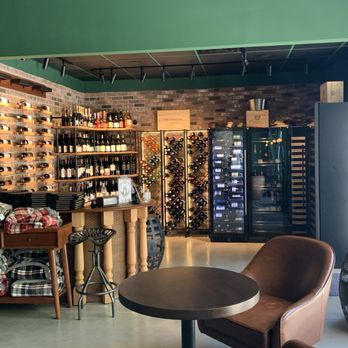 Vino Wine Bar - Blankets for patrons for those chilly evenings at Vino Wine Bar - Wine Bars Near Me - Raleigh, North Carolina Vino Wine Bar - Blankets for patrons for those chilly evenings at Vino Wine Bar - Wine Bars Near Me - Raleigh, North Carolina