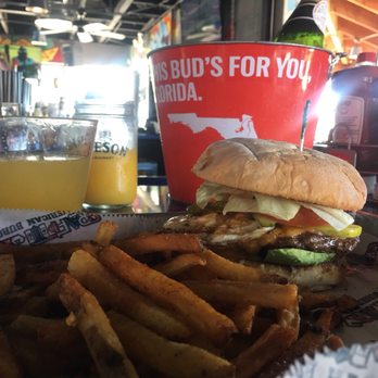 Graffiti Junktion - Little burger with cheddar, avocado, and an egg... and the bottomless mimosas, wow. - American Near Me - Jacksonville Beach, Florida Graffiti Junktion - Little burger with cheddar, avocado, and an egg... and the bottomless mimosas, wow. - American Near Me - Jacksonville Beach, Florida