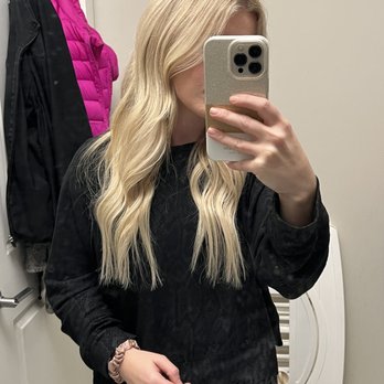 Shine Salon - Extension & highlight services - Hair Salons Near Me - Charlotte, North Carolina Shine Salon - Extension & highlight services - Hair Salons Near Me - Charlotte, North Carolina