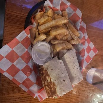 Hoppers Pub - Southwest Rancho Wrap - Pubs Near Me - Rolla, Missouri