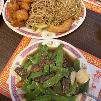 Mandarin House - Orange chicken dinner combo plate and the beef and snow peas plate - Chinese Near Me - Exeter, California