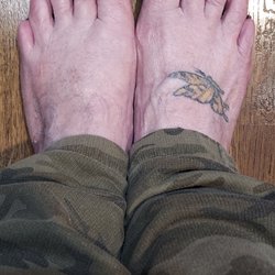 Icon Nails and Spa - Icon does great pedicures too!
They have a menu for basic to deluxe! FULL SERVICE