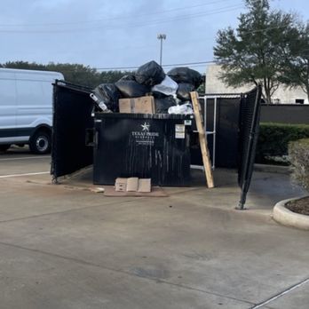 Texas Pride Disposal - Overflowing trash due to no pickups - Junk Removal & Hauling Near Me - Missouri City, Texas Texas Pride Disposal - Overflowing trash due to no pickups - Junk Removal & Hauling Near Me - Missouri City, Texas