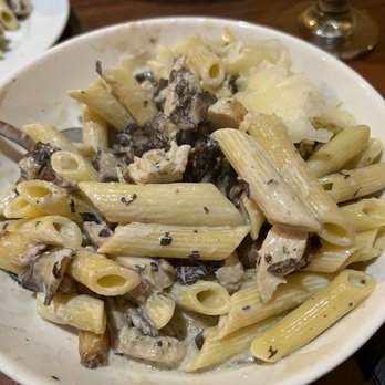 Pizzeria La Rocca - Pasta Boscaiola - Pizza Near Me - Seattle, Washington Pizzeria La Rocca - Pasta Boscaiola - Pizza Near Me - Seattle, Washington