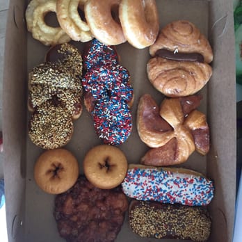 Donut Hut - Bakers dozen - Donuts Near Me - Saint Paul, Minnesota