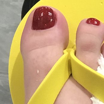 La Belle Nails - My swollen toe - Nail Salons Near Me - Lincoln, California