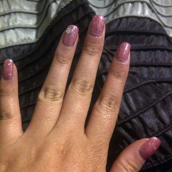 Salon Jewel - Pink shellac manicure with pink glitter and flower jewel design - Nail Salons Near Me - Davis, California