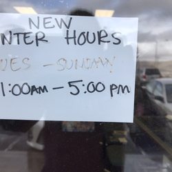 Dreamwell Comics - Hours