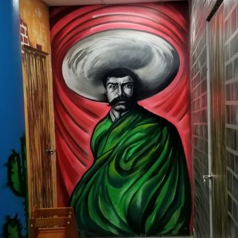 Peppers Bistro - Puerto Rican Near Me - Bayamón, Puerto Rico