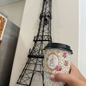 Chez Alice - Bakeries Near Me - Lambertville, New Jersey