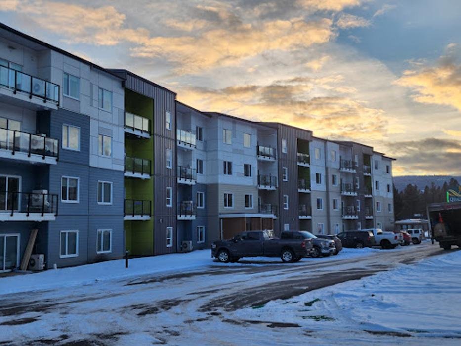 OLYMPIC VILLAS Updated September 2024 11 Photos 4010 Walters