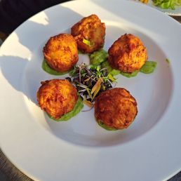 Lobster tater tots