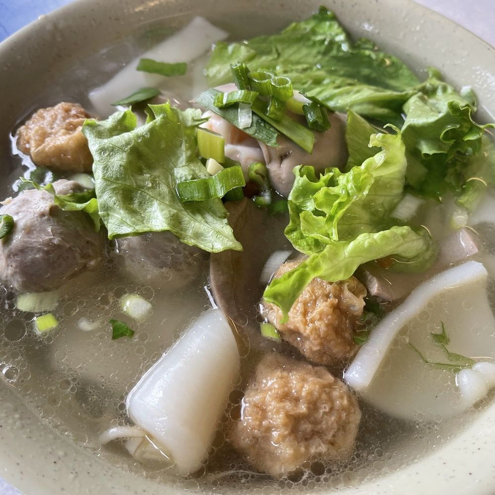 China Chen - Large #27, combination rice noodle soup - Chinese Near Me - San Jose, California China Chen - Large #27, combination rice noodle soup - Chinese Near Me - San Jose, California