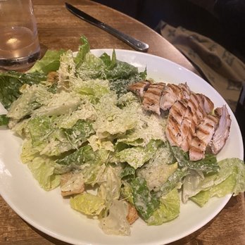 Earls Kitchen + Bar - Grilled Chicken Caesar - Canadian (New) Near Me - Vancouver, British Columbia Earls Kitchen + Bar - Grilled Chicken Caesar - Canadian (New) Near Me - Vancouver, British Columbia