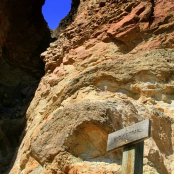 John Day Fossil Beds National Monument - The chimney at the end of the trail. - Hiking Near Me - Mitchell, Oregon John Day Fossil Beds National Monument - The chimney at the end of the trail. - Hiking Near Me - Mitchell, Oregon