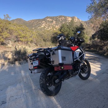 Garage 79 - Beer Gardens Near Me - Warner Springs, California