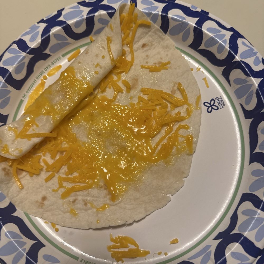 Taco Bell - Undercook Cheese Quesadilla - Fast Food Near Me - Sweetwater, Tennessee Taco Bell - Undercook Cheese Quesadilla - Fast Food Near Me - Sweetwater, Tennessee