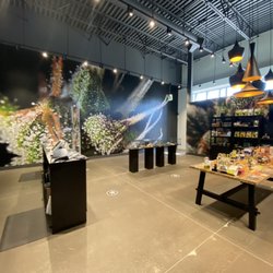 Calyx + Trichomes - We love this place