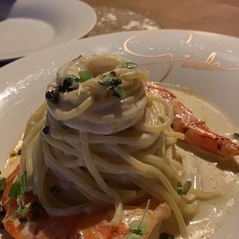 GIADA - Lemon spaghetti with prawns - Italian Near Me - Las Vegas, Nevada GIADA - Lemon spaghetti with prawns - Italian Near Me - Las Vegas, Nevada