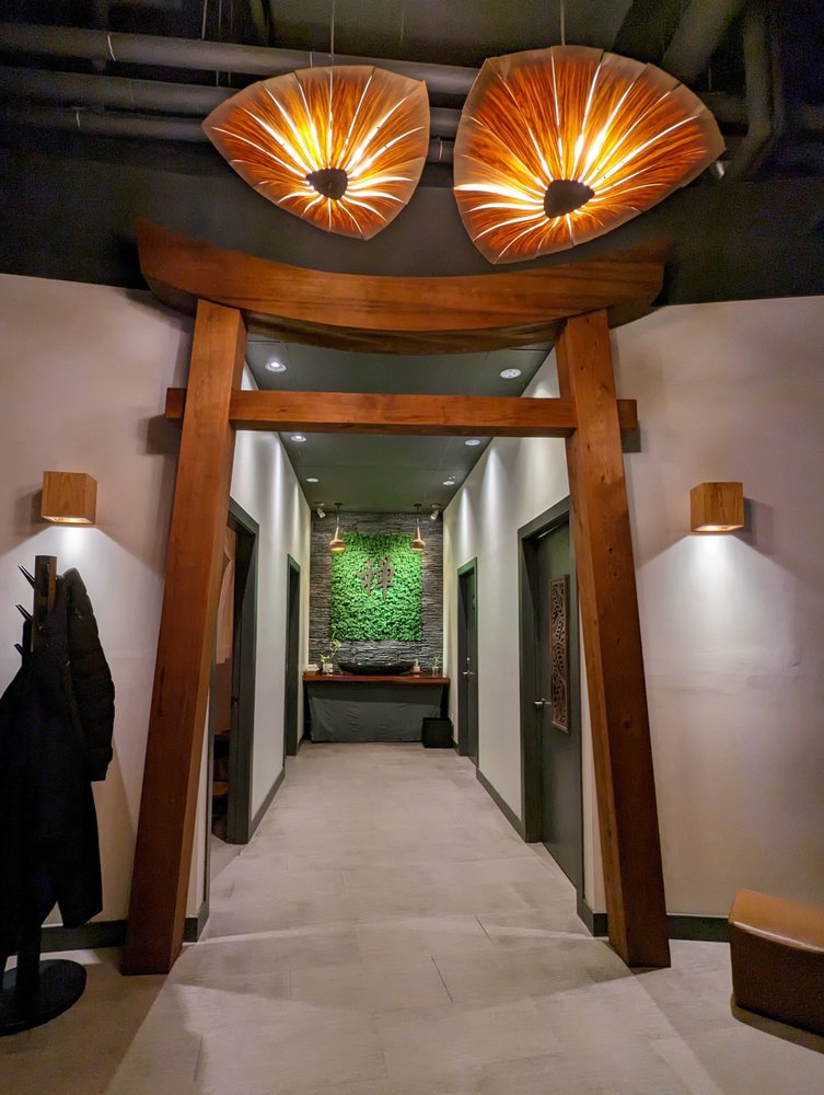 Barefoot Oasis Foot Massage & Spa Logo