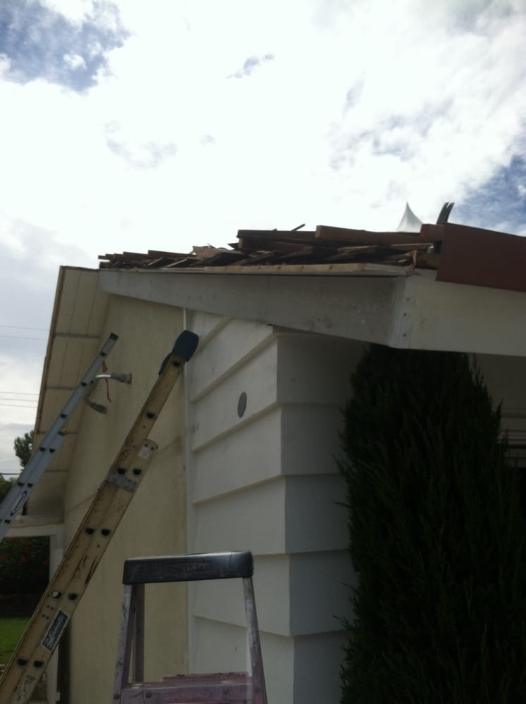 Slide of Sandkamp Roofing