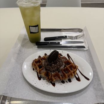 One Day Cafe - Oreo Croffle and Green grape ade - Coffee & Tea Near Me - Lakewood, Washington One Day Cafe - Oreo Croffle and Green grape ade - Coffee & Tea Near Me - Lakewood, Washington