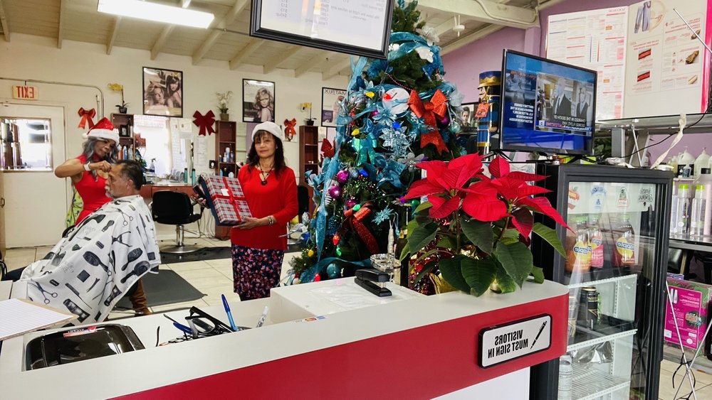 SUPER CLIP HAIR SALON Updated October 2024 24 Reviews 1876