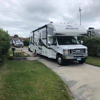 Coastal Georgia RV Resort - RV Parks Near Me - Brunswick, Georgia Coastal Georgia RV Resort - RV Parks Near Me - Brunswick, Georgia