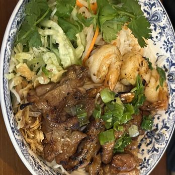 LeQuy - Grilled shrimp & chicken vermicelli - Vietnamese Near Me - Campbell, California LeQuy - Grilled shrimp & chicken vermicelli - Vietnamese Near Me - Campbell, California