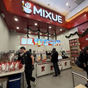Mixue - Great staffs - Ice Cream & Frozen Yogurt Near Me - Los Angeles, California