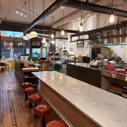 Salumi - Dining room