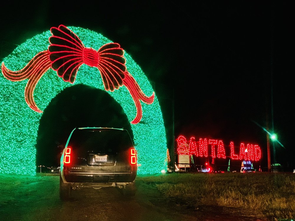 SANTA LAND Updated September 2024 52 Photos & 17 Reviews 11518 W