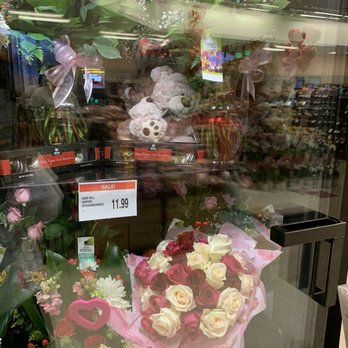 Nob Hill Foods - Every year of VDay they do BIG you won't regret here at Newman Nob Hill~!!! - Grocery Near Me - Newman, California Nob Hill Foods - Every year of VDay they do BIG you won't regret here at Newman Nob Hill~!!! - Grocery Near Me - Newman, California