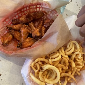 Hot Wings Cafe - Hot wings - Chicken Wings Near Me - Glendale, California Hot Wings Cafe - Hot wings - Chicken Wings Near Me - Glendale, California