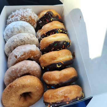Donut Hole Bakery Cafe - Donuts Near Me - Destin, Florida Donut Hole Bakery Cafe - Donuts Near Me - Destin, Florida