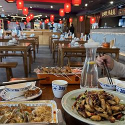 Xiao Jiang Hu Restaurant