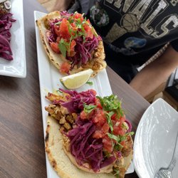 Spice Lounge & Tapas - Chicken tacos