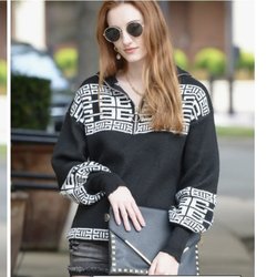 Indigo's Boutique - Zip sweater