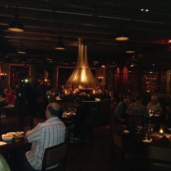Stalla - Dining room - Italian Near Me - Biloxi, Mississippi