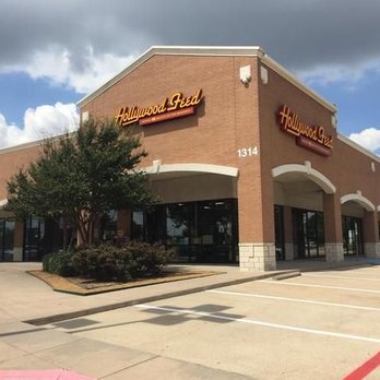 Hollywood Feed - Pet Stores Near Me - Allen, Texas Hollywood Feed - Pet Stores Near Me - Allen, Texas